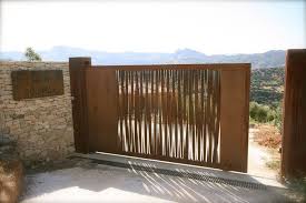 puerta jardin original acero corten corten steel door gate design metal gates design