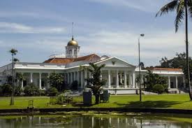 Presiden myanmar win myint juga turut ditahan. 6 Istana Kepresidenan Di Indonesia Halaman All Kompas Com