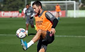 Madrid (ap) — after both teams staved off elimination from the champions league, real madrid and atlético madrid now face each other. Real Madrid Vs Huesca Zidane Berharap Banyak Kepada Eden Hazard Okezone Bola