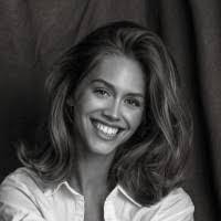 Amy Haas's Instagram, Twitter & Facebook