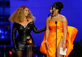 The broadcast only covers some of the grammys' most notable awards, meaning trophies are given out here's this year's winners list: Gfe6dyb4rnwkam