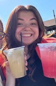 Im Prada ,just to let you know that Dammn i hate this Cone ,ohk ? I cant  even scratch my face. Cannot wait to take it off yooh cos i think im