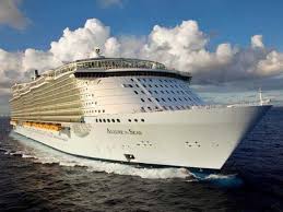 Deck 3 of the allure of the seas consists of cabins, and public areas including the conference center, studio b, and the center ice rink. Allure Of The Seas Kreuzfahrten Bewertungen Und Deckplan