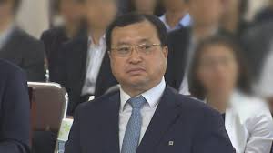 그는 청년들이 박 비서관 발탁을 어떻게 바라보는지도 소개했다. ìž¬íŒê°œìž… ìž„ì„±ê·¼ íŒì‚¬ë„ ë¬´ì£„ ê²€ì°°ìˆ˜ì‚¬ ë¯¸ì§„ ë²•ì› ì œì‹êµ¬ ê°ì‹¸ê¸° ì•„ì£¼ê²½ì œ
