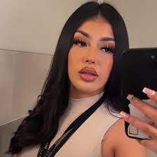 When will IRS tax refunds be deposited into Cash App accounts?