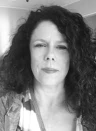 Heather Vickers's Instagram, Twitter & Facebook