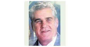 Lori Carvalho's Instagram, Twitter & Facebook