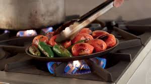 You and your family will love making these spicy fish tacos since they're the perfect weeknight meal. Pin On Restaurant S And Fast Food Austin Area And More