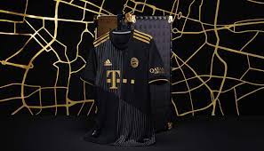 Der fc bayern münchen und adidas haben heute das neue auswärtstrikot für die saison 2021/22 präsentiert. Adidas Launch Bayern Munich 21 22 Away Shirt Soccerbible