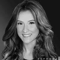 Alisha Cromer's Instagram, Twitter & Facebook