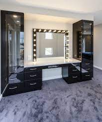 Watch beautiful laundry rooms from hgtv sunny and bright laundry room 02:52 sunny and bright laundry room 02:52 create a fresh environment by adding some sunshine to your laundry room with these tips from designer sarah richardson. Maribyrnong Beauty Room Minimalistisch Schlafzimmer Melbourne Von The Kitchen Designer Houzz