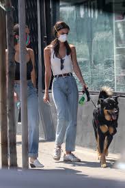 Each product we feature has been independently selected and reviewed by our editorial team. Pin On Emily Ratajkowski