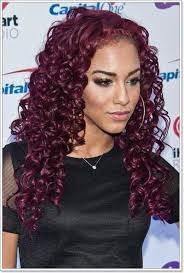 Plunge into the world of sumptuous curls with tons of amazing curly and wavy hairstyles! 106 Burgundy Hairstyles For A Fiery Fierce New You