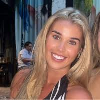 2800+ perfiles de «Sienna !»