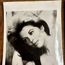 Vintage Lot (2) Gilligan's Island Signed Photos Tina Louise & Dawn Wells 5  x 7