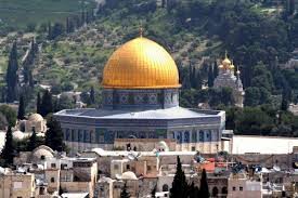 Masjid al aqsa berada di dalam kota tua yerusalem. Reaksi Yordania Atas Pelanggaran Israel Soal Masjid Al Aqsa Republika Online