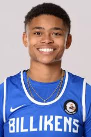 Marisa Warren's Instagram, Twitter & Facebook