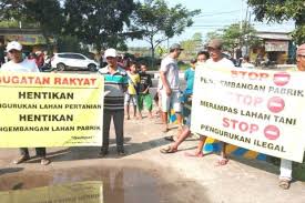 Yang memproduksi bahan bangunan berupa bata ringan dengan merk blesscon yang berlokasi di mojokerto dan sedang membuka pabrik baru di lamongan. Aksi Gerakan Muda Peduli Rakyat Di Pt Ever Age Valves Metals Lamongan