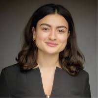 300+ perfiles de «Karam»