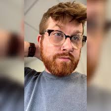 Is there anywhere I can go to get feminine products like pads/tampons for  free?