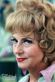 Have a bewitching weekend!! 🎃