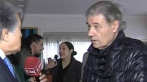 Víctor hugo morales, desvinculado de radio continental: Allanaron La Casa De Victor Hugo Morales Esto Es Un Atraco Infobae