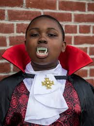 Downtown Businesses host Trick-or-Treaters