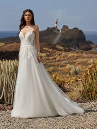 Check spelling or type a new query. Pronovias Brady Hochzeitsrausch Brautmoden