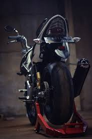 Honda tiger hadir untuk konsumen indonesia yang berani tampil beda, menyukai petualangan, berani tampil beda, dan. Sketsa Motor Tiger Sempoa Dunia