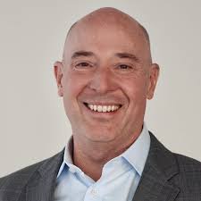 Doug Hart's Instagram, Twitter & Facebook