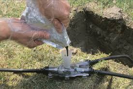 Hier dürfen die leitungen nur spatentief im erdreich liegen oder sogar oberirdisch verlegt werden. Gartenleuchten Selbst Installieren Selbermachen De