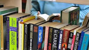 Weg Met Die Literatuurlijst Als Ze Maar Lezen Omroep Gelderland