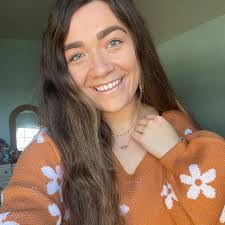 Alyssa Odonnell's Instagram, Twitter & Facebook