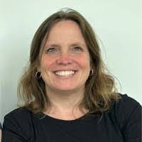 Karen Korff's Instagram, Twitter & Facebook