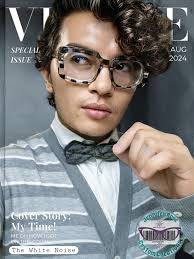 Matte black topper for effortless sophistication