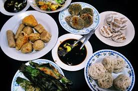 Kamu pun bisa membuat cuko sendiri yang enak di rumah. Antara Pempek Asiong Dan Pempek Selamat Foi Fun