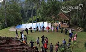 Cisarua holiday rentals with all the top amenities, all in one place. Review Harga Pondok Villa Paniisan Maribaya Lembang Happy Holiday