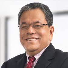 The forum, entitled can we survive another lockdown?, was moderated by national journalism laureate tan sri johan jaafar and featured several representatives from the business community and mental health experts. Johan Jaaffar London Speaker Bureau Asia