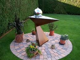 Brunnen Aus Stahl Mit Edelstahlwanne Und Kugel Garten Deko Gartenkunst Edelrost