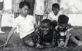 Here's barack with his dad, also called barack, in 1965. Childhood Photo Of Barack Obama In Indonesia Found