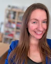 Tiffany Marlow's Instagram, Twitter & Facebook