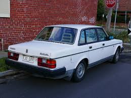 File:1990 Volvo 240 GL sedan (2015-06-03) 02.jpg - Wikimedia Commons