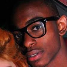 Robin Oakley (@Robin_Oakley)