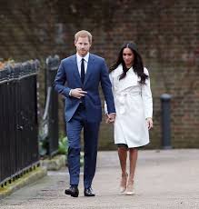 Se pare ca insasi meghan a vorbit cu personalul de la resurse umane al familiei regale pentru a pune la punct cerintele pe care trebuie sa le intruneasca aspirantele. Meghan A Spus Da Analiza Stilistica A Primelor Imagini Cu Noul Cuplu Regal De Maurice Munteanu Elle Ro
