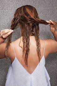 32 Trendy Hairstyles That Will Save Your Hair On Rainy Days Hair Styles Long Hair Styles Wet Hair