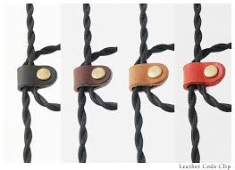 イタリアンレザーを使用したクリップ おしゃれにペンダント照明の長さを調整 コードクリップ アジャスター レザー ペンダント照明 ペンダント レザー
