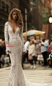 Berta Wedding Dress Used Size 4 5 500 Bertaweddingdress Gorgeous Allllllll Beaded Berta Bridal Dress It Is So Comfortable Due To The Lack Of Fabr In 2020