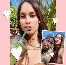 Looks Like Country Crooner Kacey Musgraves Has Herself A Hunky New Doctor  Beau!