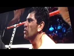 Rob Medley v Sergio Aparicio Wollongong June 2nd 2010