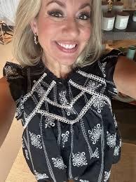 OMG … same cute jeans with this amazing top by THML AND the Taylor Shaye  earrings are absolutely perfect with this top! Sizes XS-L $78